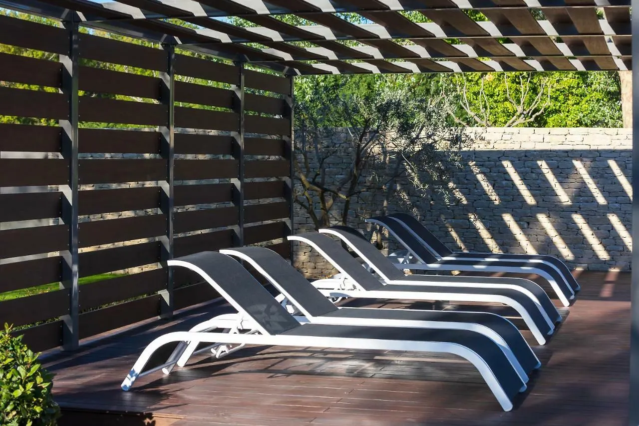 Hotel Carcarille Restaurant Le C Gordes Frankreich